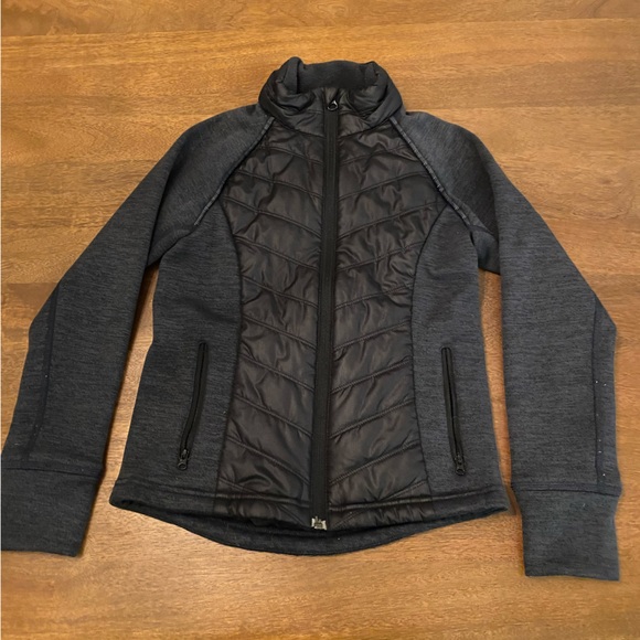 Zella Jacket - Picture 1 of 4